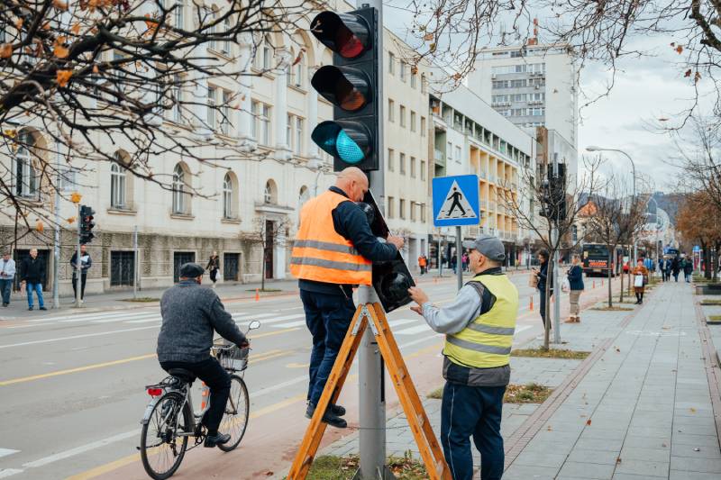 Unapređenje biciklističke infrastrukture: Banja Luka dobija semaforske uređaje za bicikliste