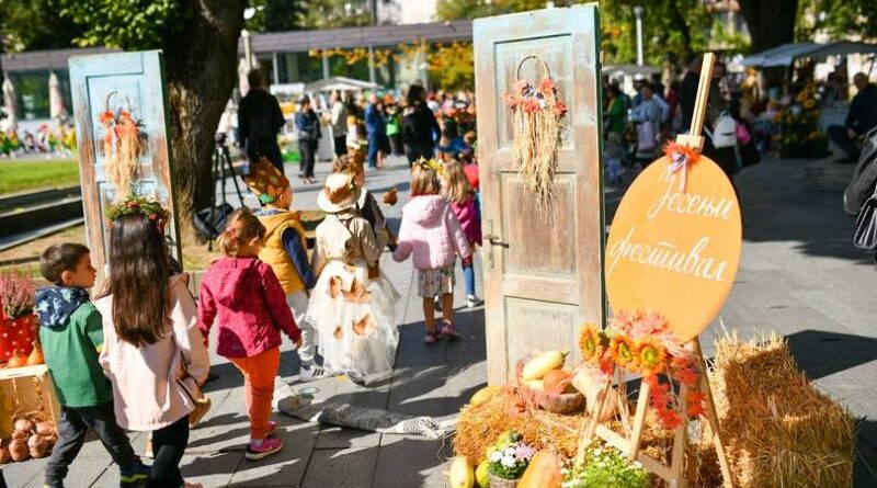 Treće izdanje Jesenjeg festivala cvijeća, plodova i meda od 20. do 22. septembra