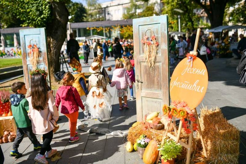 Treće izdanje Jesenjeg festivala cvijeća, plodova i meda od 20. do 22. septembra